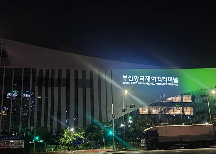 #203 Free Luggage Stn 5min Check * Busan